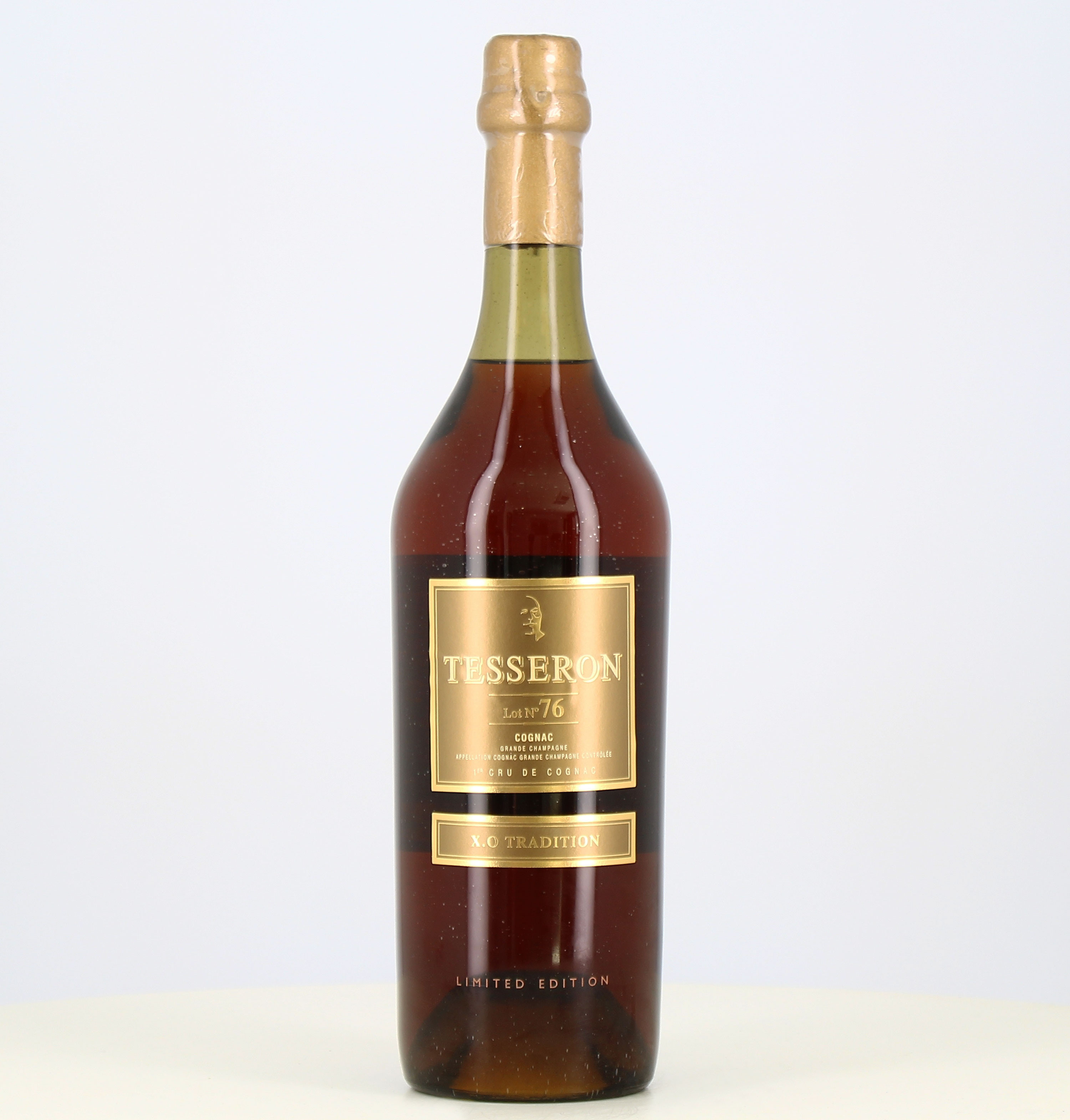 Magnum cognac Tesseron lot n76 1er Cru de cognac X.O Tradition 1,75L
Magnum cognac Tesseron lot n76 1er Cru de cognac X.O Tradi Magnum cognac Tesseron lot n76 1er Cru de cognac X.O Tradition 1,75L
Magnum cognac Tesseron lot n76 1er Cru de cognac X.O Tradi