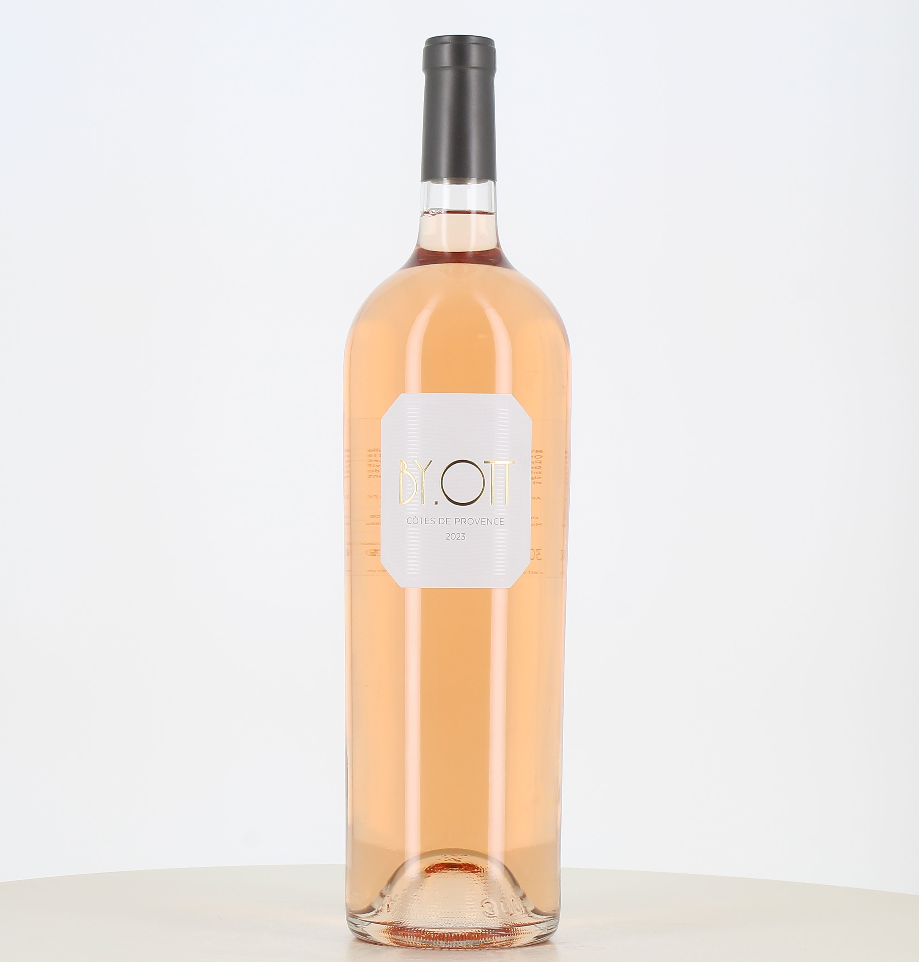 Jéroboam de vino rosado Côtes de Provence de OTT 2023. 