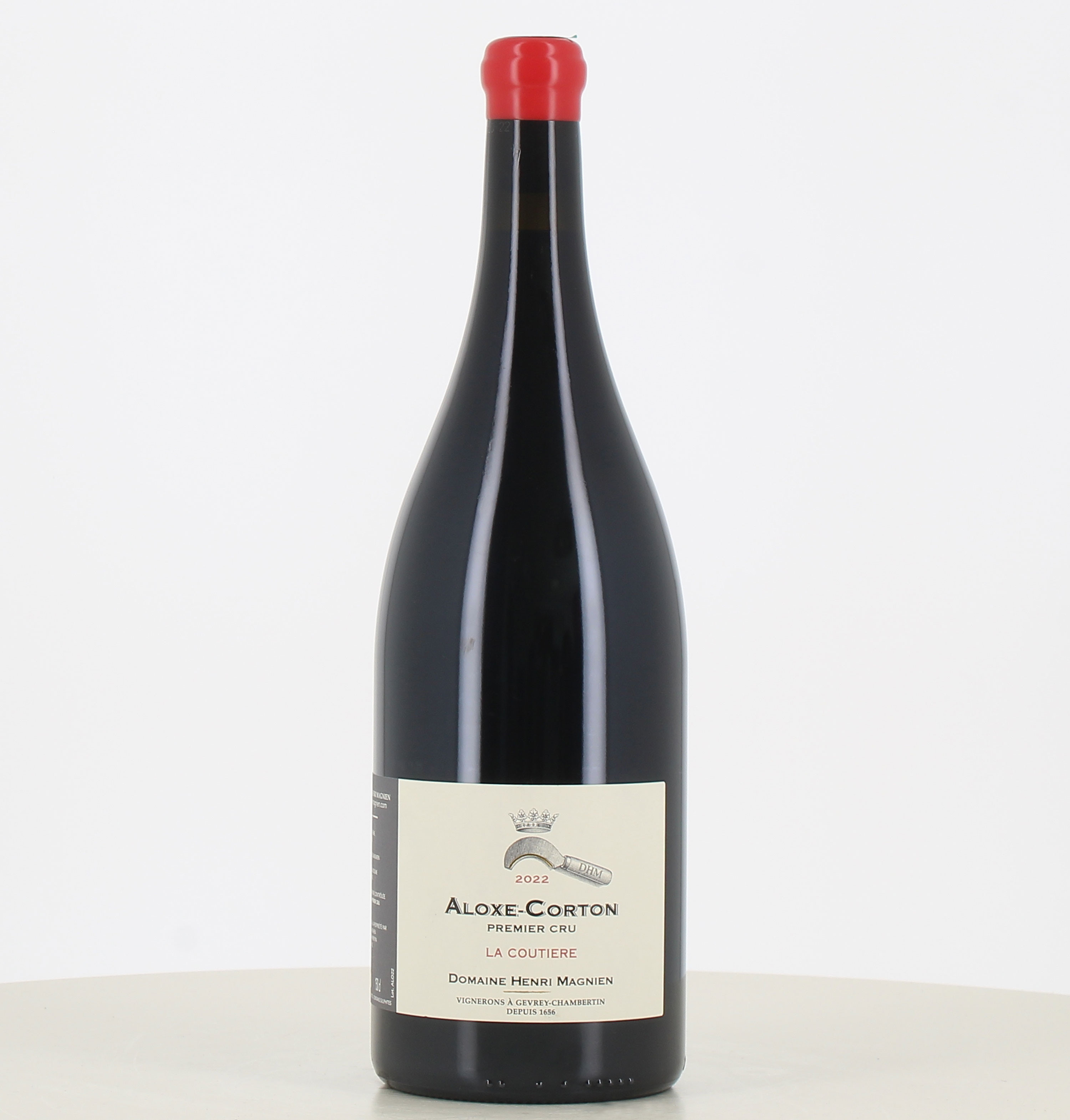 Vino tinto Magnum Aloxe Corton 1er cru Coutiere 2022 de Henri Magnien. 