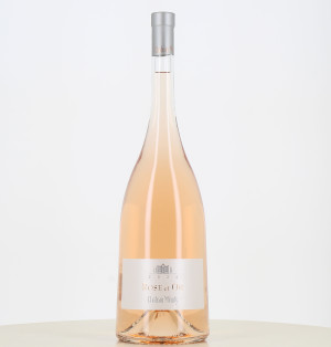 Jéroboam rosé Minuty Rose et Or 2024 translates to "Jeroboam of Minuty Rose et Or 2024 rosé" in English.