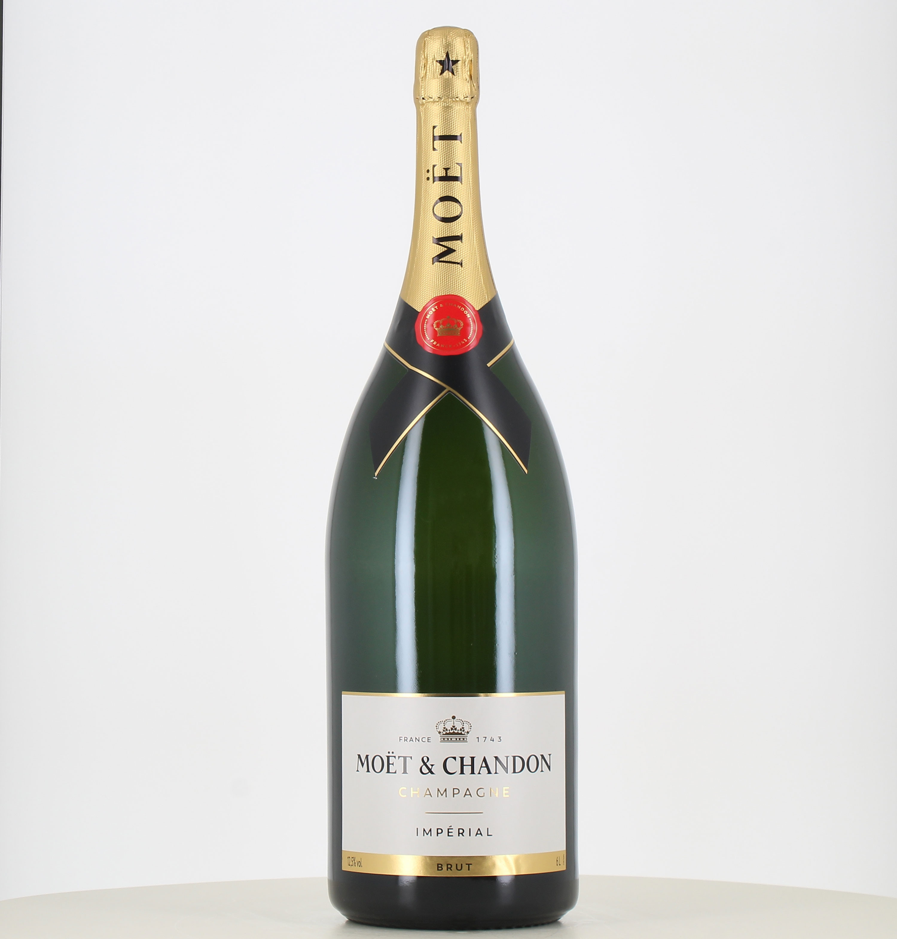 Mathusalem Champagner Moët Impérial von Moët & Chandon. Mathusalem Champagner Moët Impérial von Moët & Chandon.